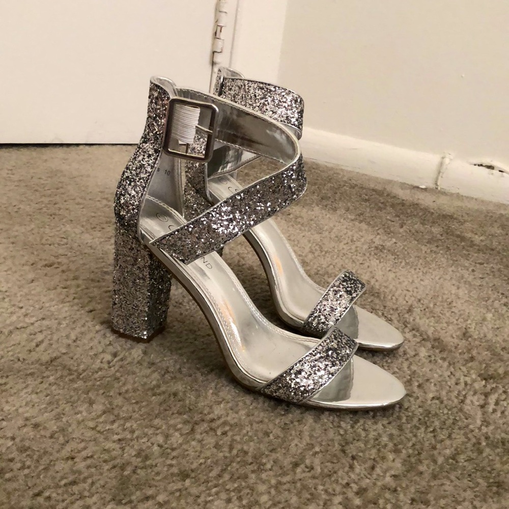 COPY - Glitter heels